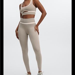 Fabletics sculpt knit cutout 2 piece workout set